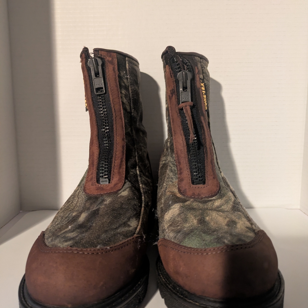 Rocky Camouflage Gore-Tex Boots with Brown Accents - Picture 3 of 4